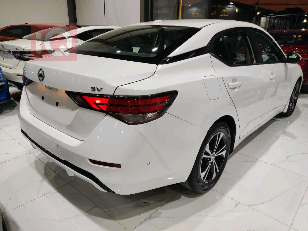 نيسان سنترا